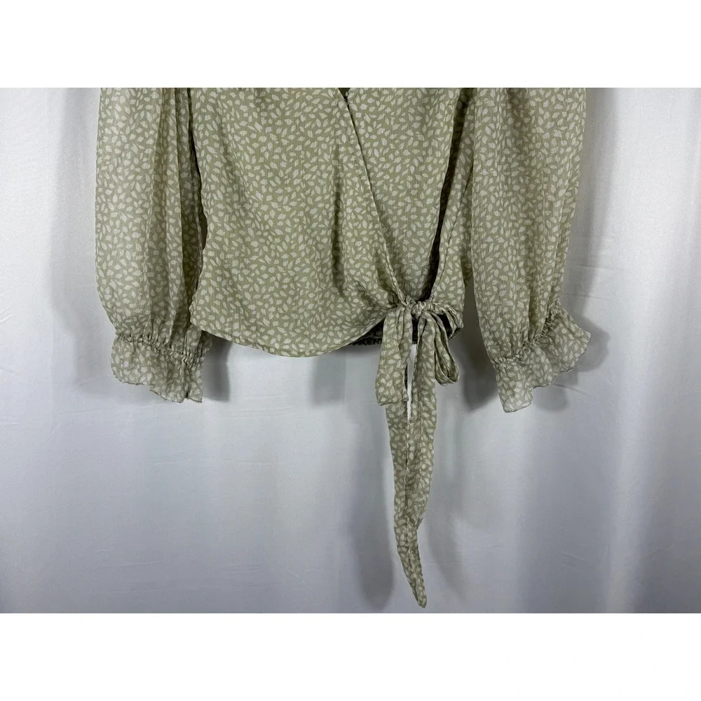 Abercrombie & Fitch Women XS‎ Sage Green Print Cross Over Puff Sleeve Blouse Top